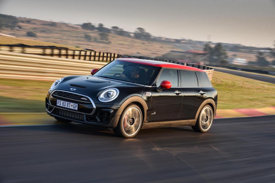  Mini John Cooper Works Clubman 2017 года  (ZA) (фото 27 из 40)